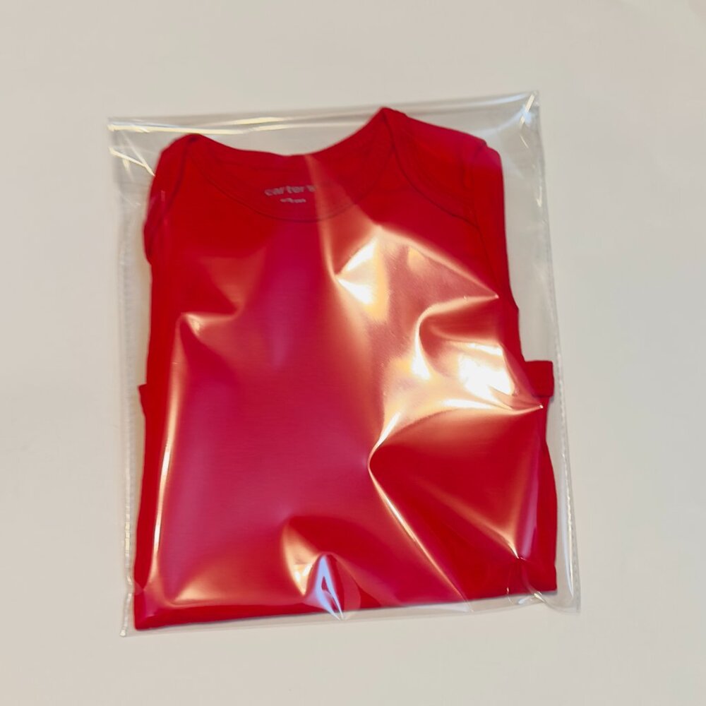 Red Onesis - Picture 3 of 4